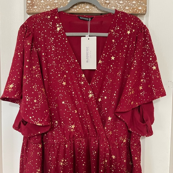 BloomChic Red Maxi Dress V-Neck Flutter Sleeve - Picture 2 of 5